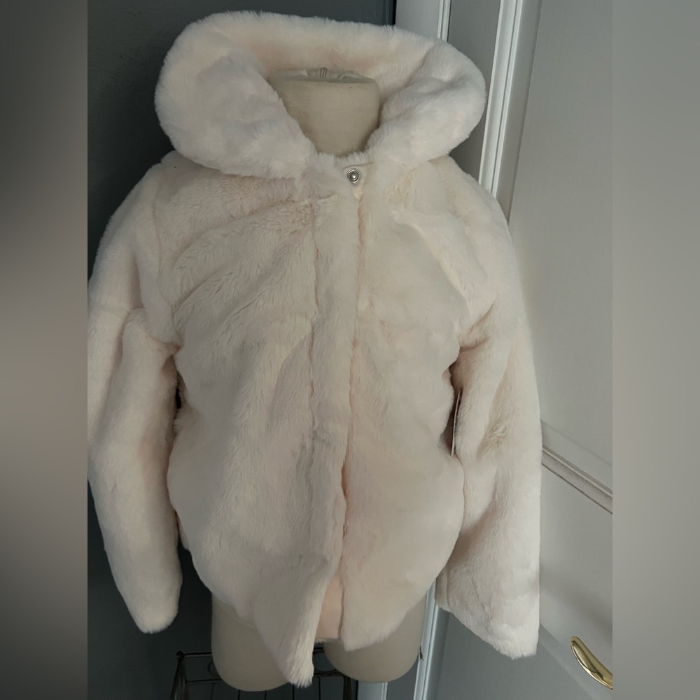 NWT The Children's Place Cream Puffer Jacket